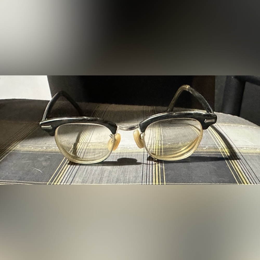 Vintage prescription glasses 2 with lenses and 1 without